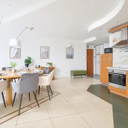 Port I, Sun & Snow 公寓