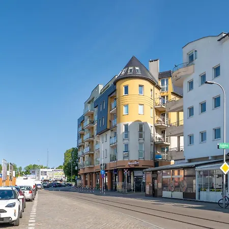 Port I, Sun & Snow 科沃布热格